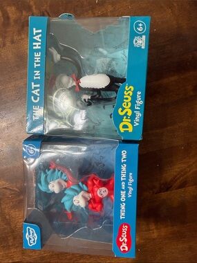 New Dr. Seuss vinyl figure & Dr. Seuss thing, one and thing two vinyl figure